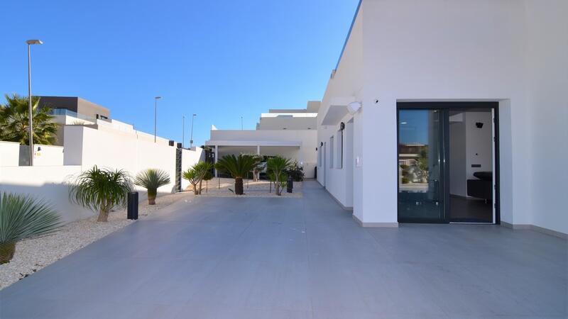 3 Cuarto Villa en venta