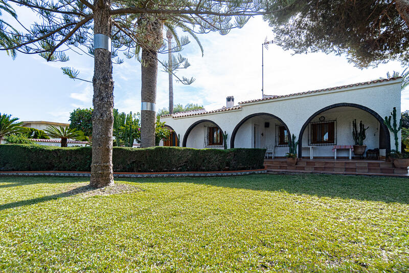 4 Schlafzimmer Villa zu verkaufen