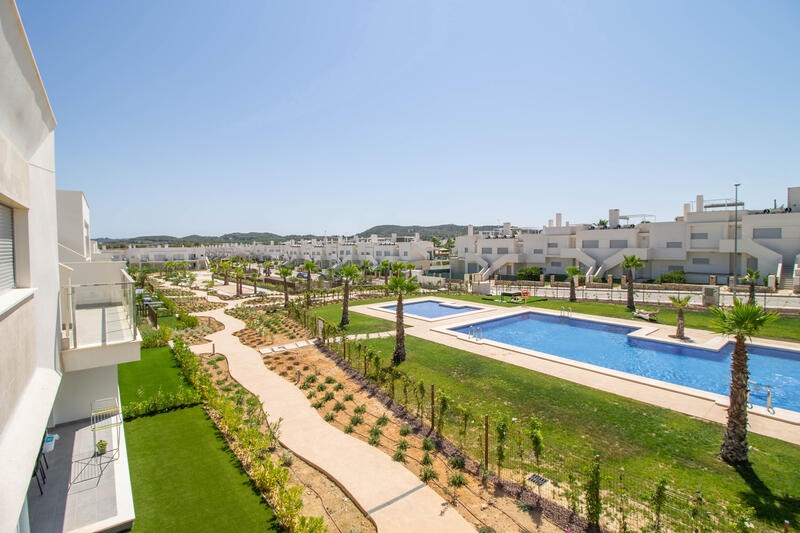 Appartement Te koop in Vistabella, Alicante