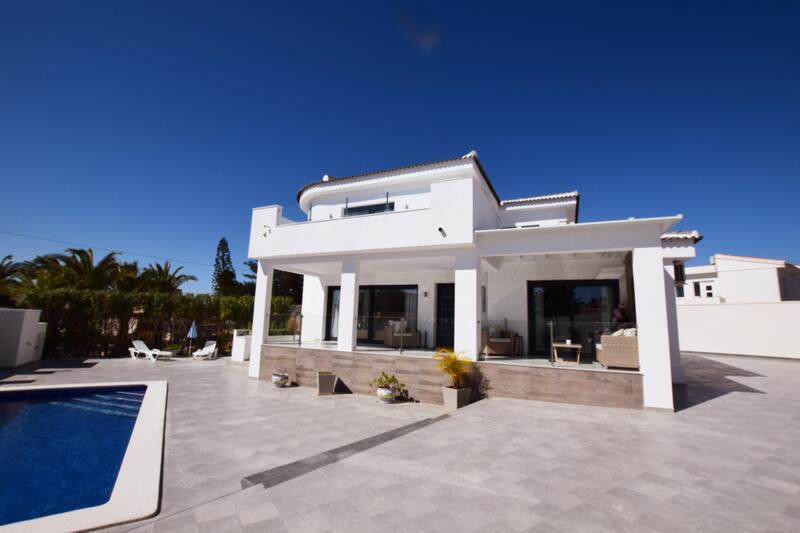 3 bedroom Villa for sale