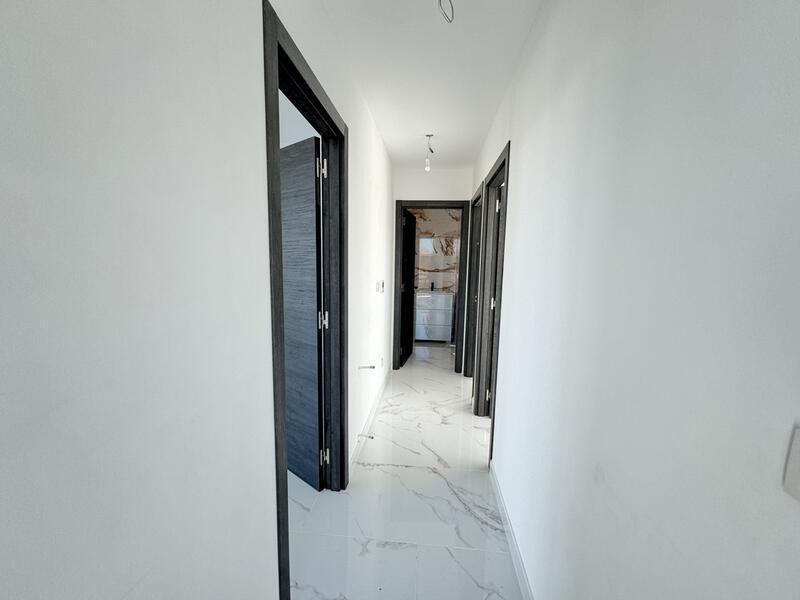 4 Cuarto Villa en venta