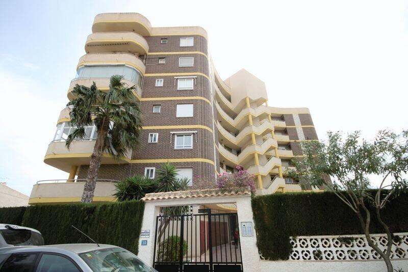 Apartamento en venta en La Zenia, Alicante