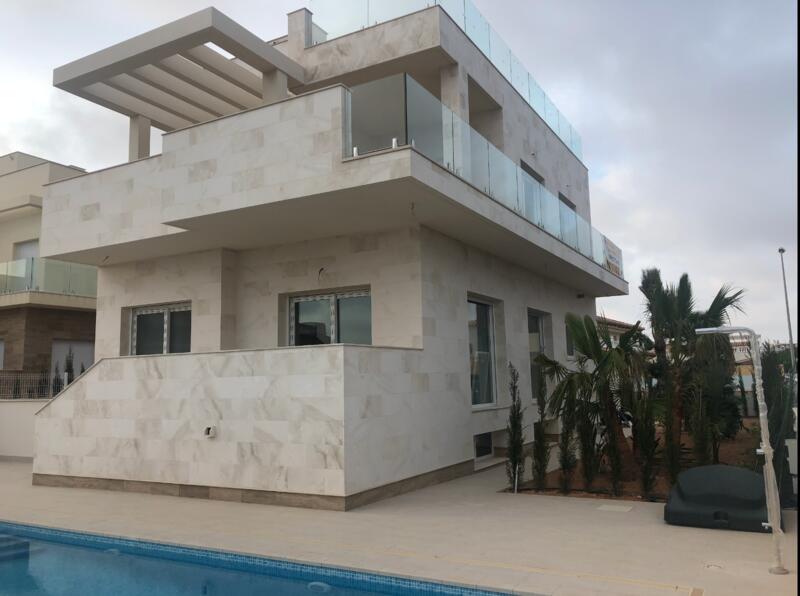 5 Cuarto Villa en venta