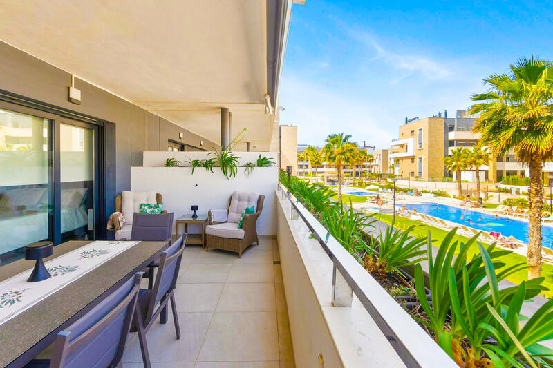 Lägenhet till salu i Playa Flamenca, Alicante