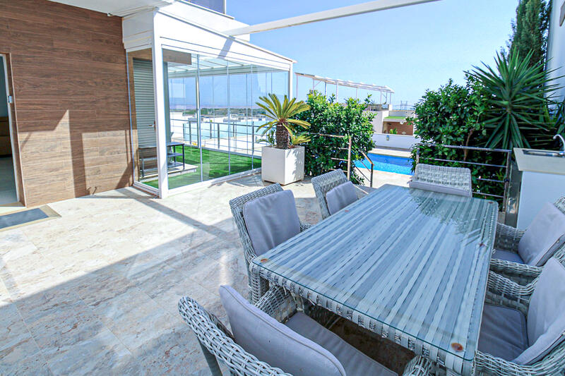 5 Schlafzimmer Villa zu verkaufen