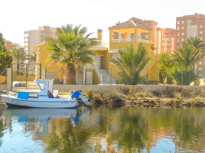 3 bedroom Villa for sale