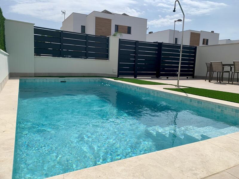 3 Cuarto Villa en venta