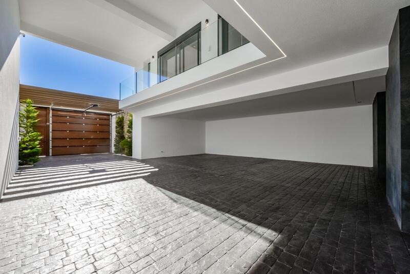 8 soverom Villa til salgs