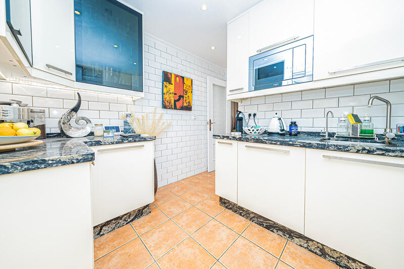 2 Cuarto Villa en venta