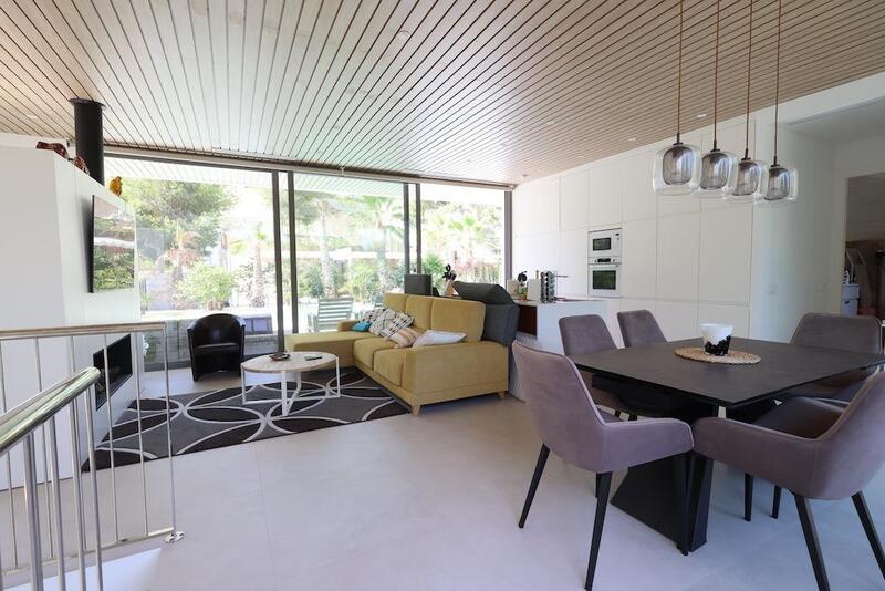 4 Schlafzimmer Villa zu verkaufen