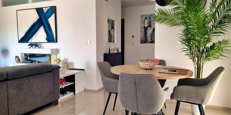 2 Schlafzimmer Villa zu verkaufen