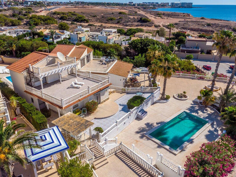 4 bedroom Villa for sale