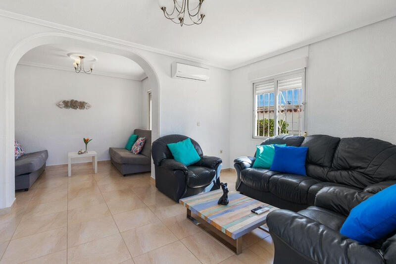 4 bedroom Villa for sale