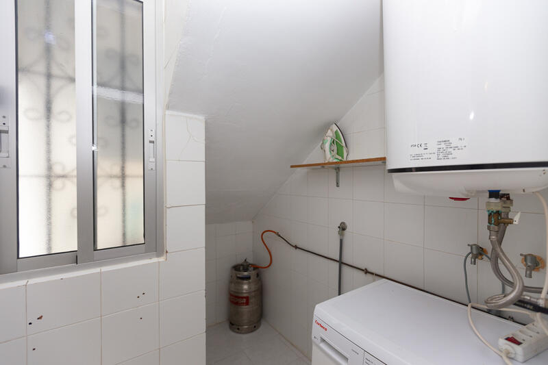 2 bedroom Townhouse for sale