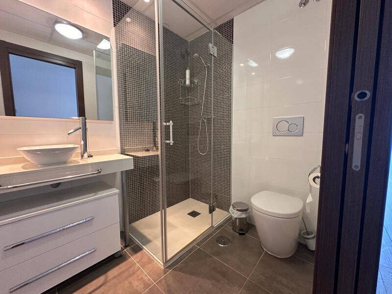 2 Schlafzimmer Appartement zu verkaufen