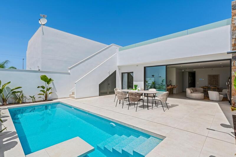 Rekkehus til salgs i Los Alcazares, Murcia