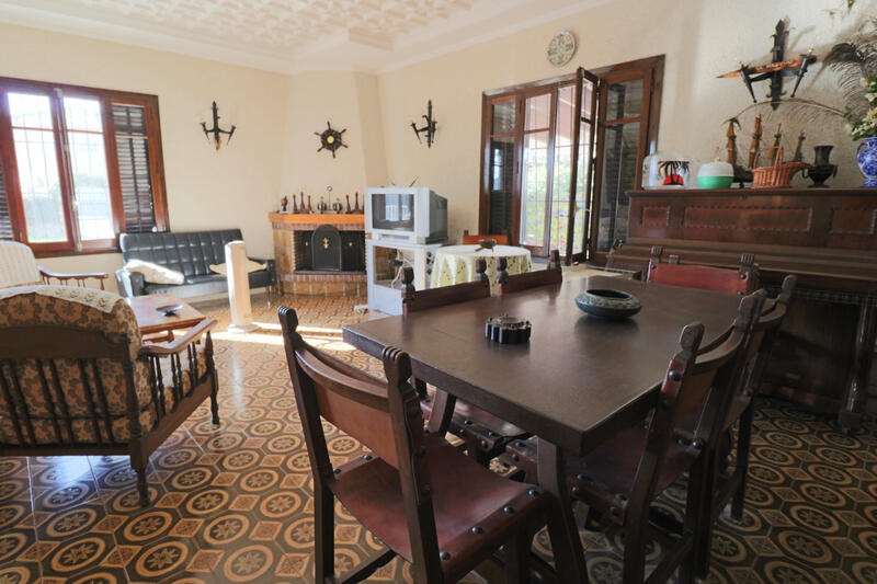 5 soveværelse Villa til salg