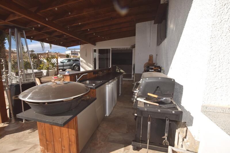 4 slaapkamer Villa Te koop