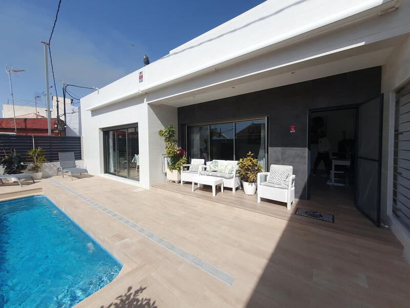 3 slaapkamer Villa Te koop