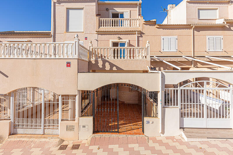 городская тюрьма продается в Mil Palmeras, Alicante