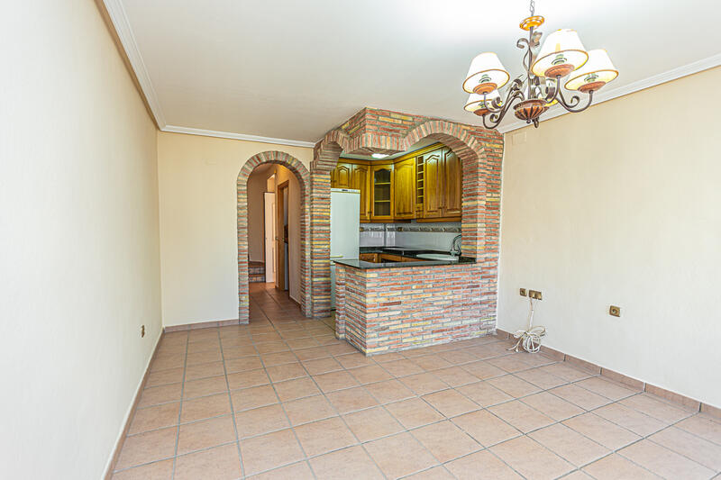 3 slaapkamer Gezinswoning Te koop