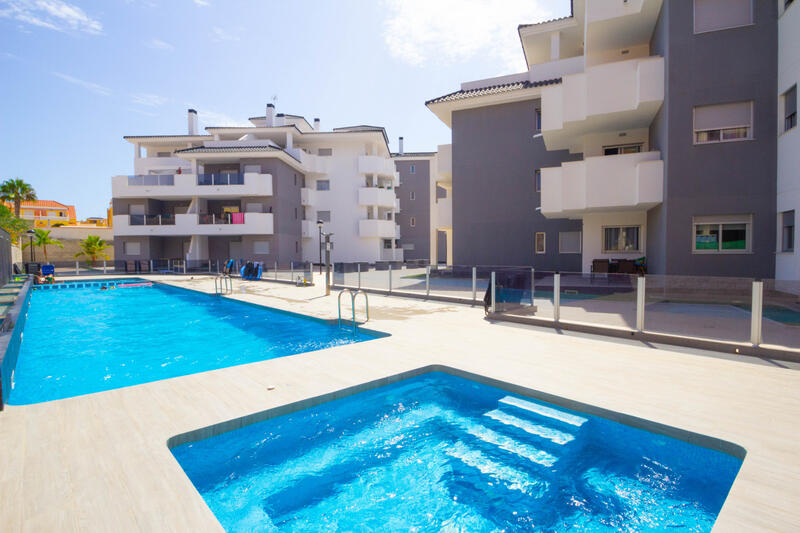 Appartement zu verkaufen in Villamartin, Alicante