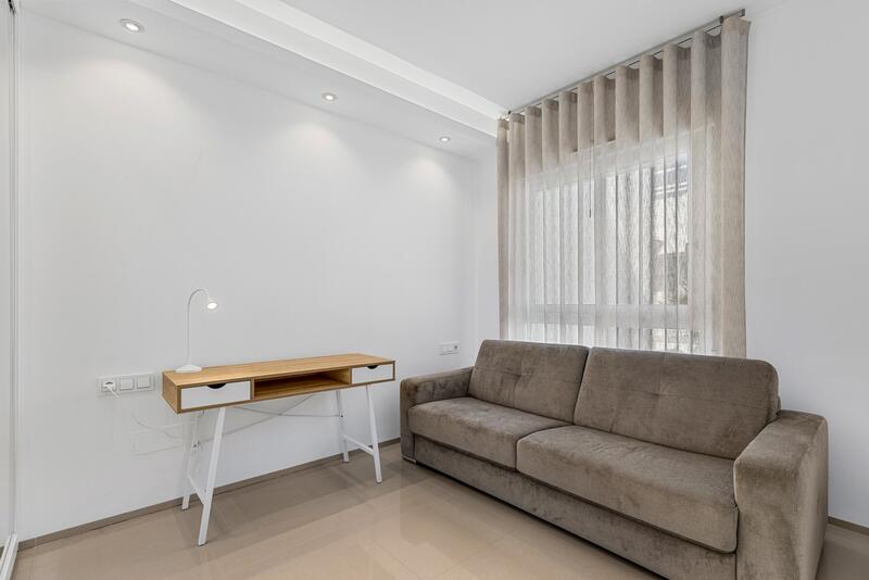 3 bedroom Apartment for sale