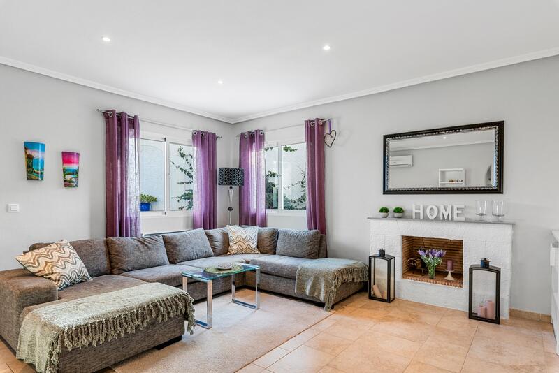 6 Cuarto Villa en venta