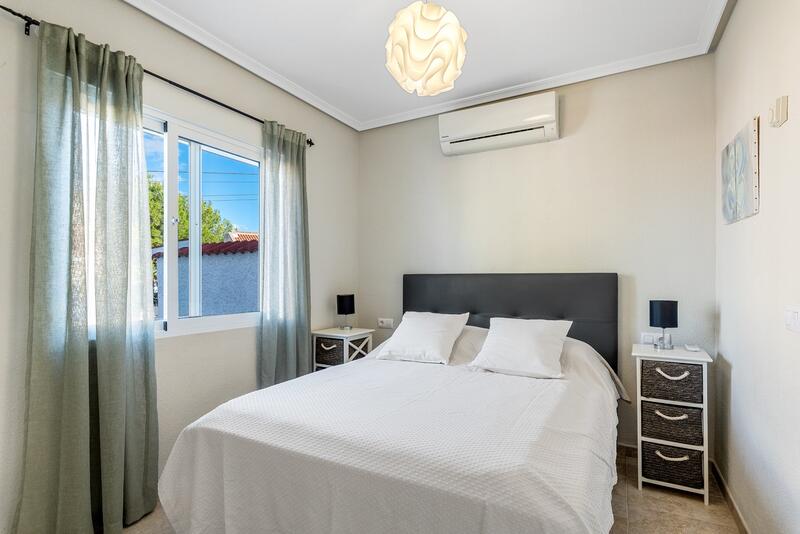 6 Cuarto Villa en venta