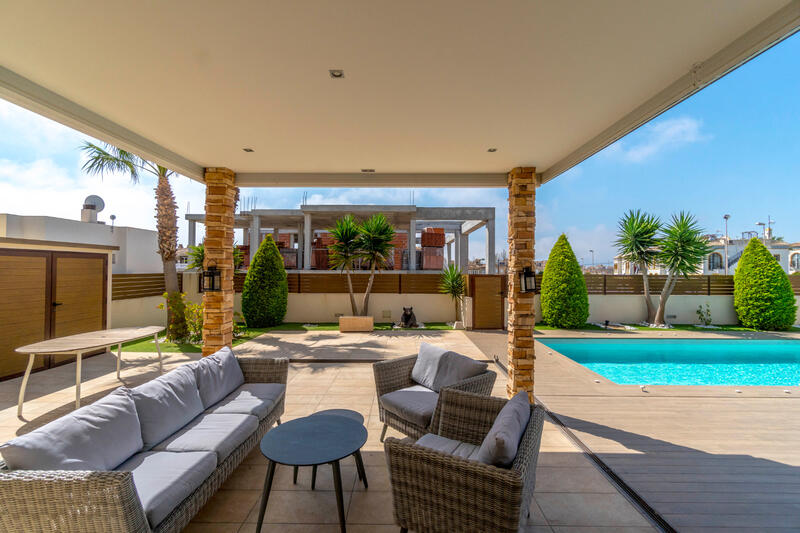5 Cuarto Villa en venta
