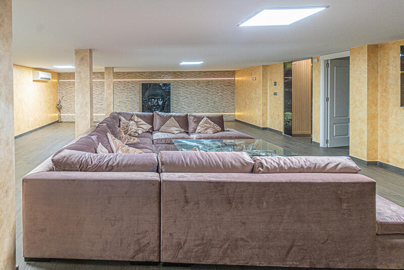 5 Cuarto Villa en venta