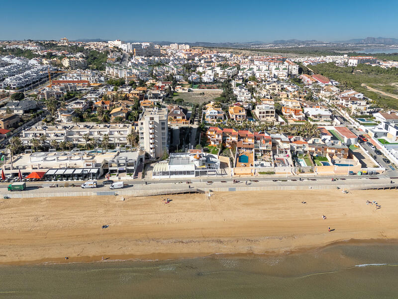 5 Cuarto Villa en venta