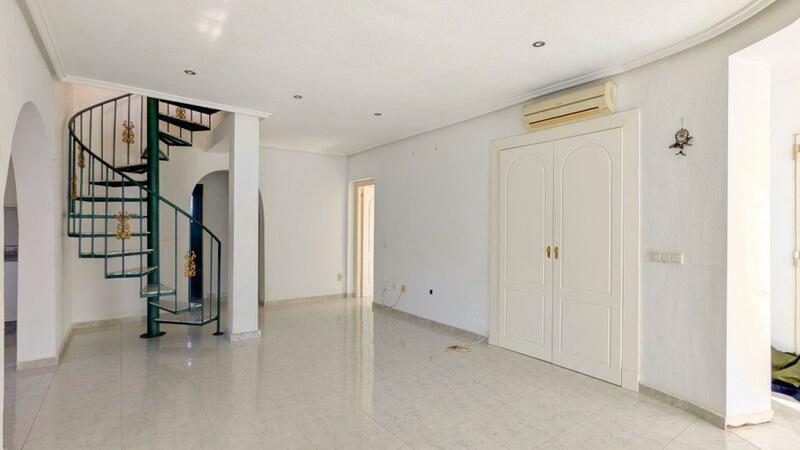 3 bedroom Villa for sale