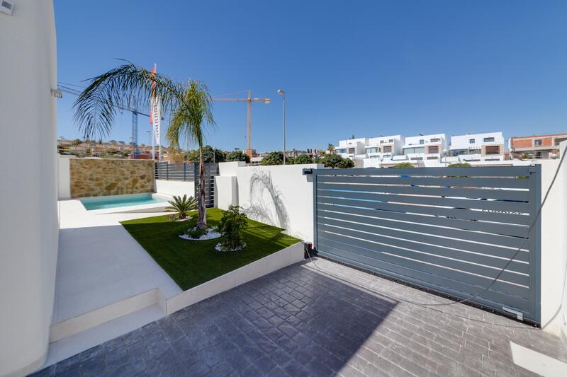 2 Cuarto Villa en venta