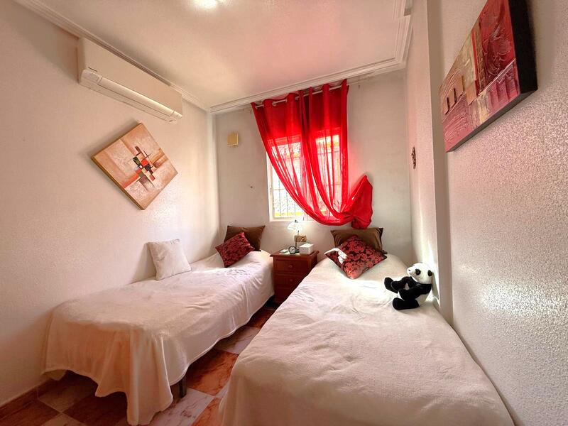 2 Schlafzimmer Stadthaus zu verkaufen