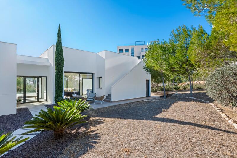 4 Schlafzimmer Villa zu verkaufen