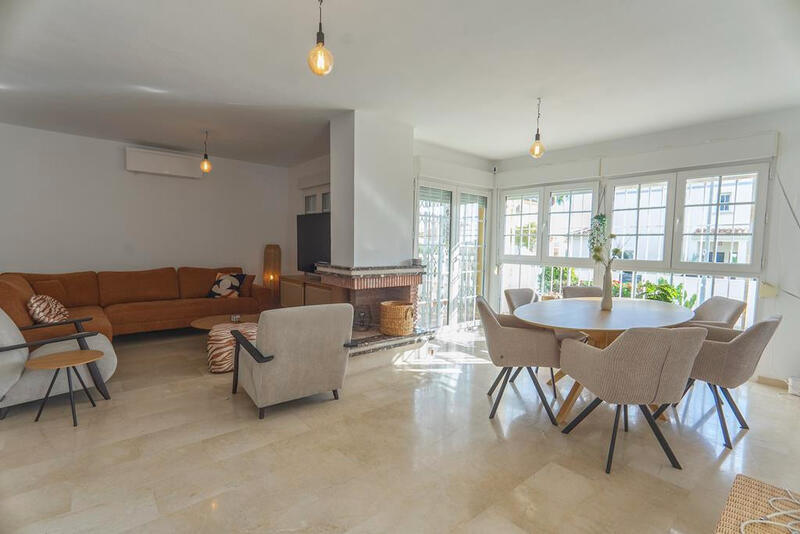 2 bedroom Villa for sale
