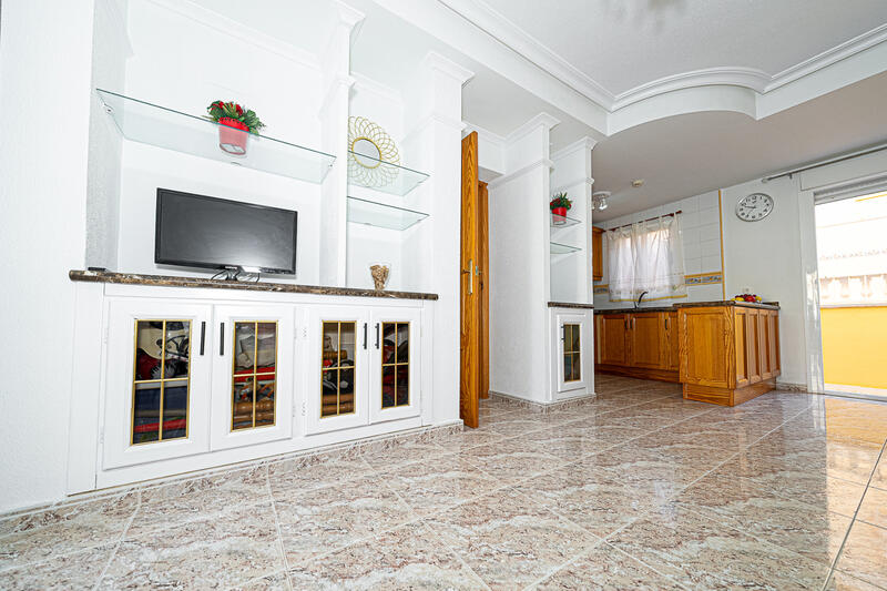 2 Schlafzimmer Stadthaus zu verkaufen