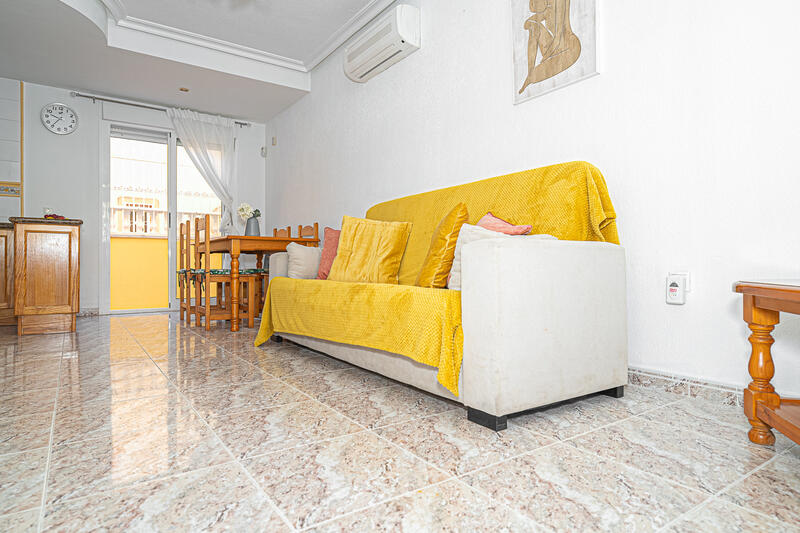2 Schlafzimmer Stadthaus zu verkaufen