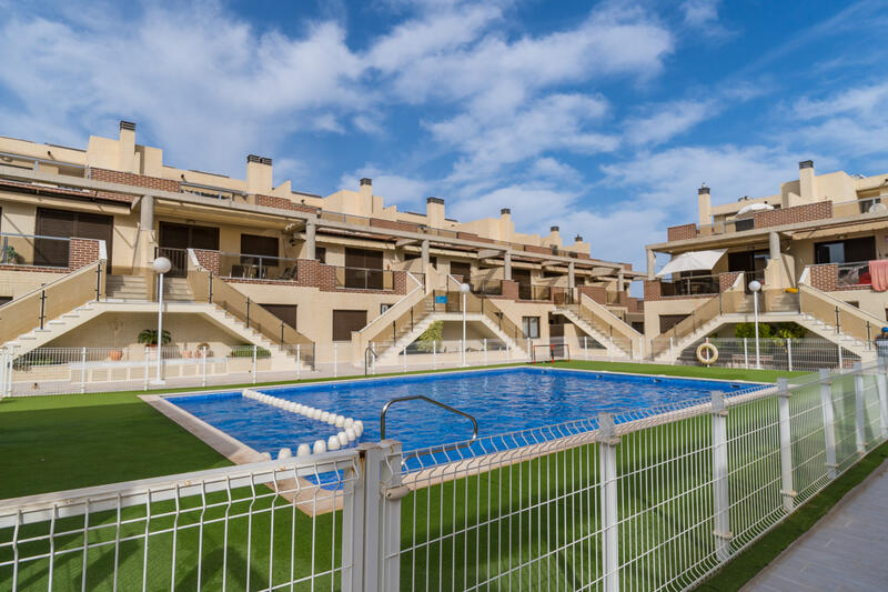 Villa for sale in Lomas De Cabo Roig, Alicante