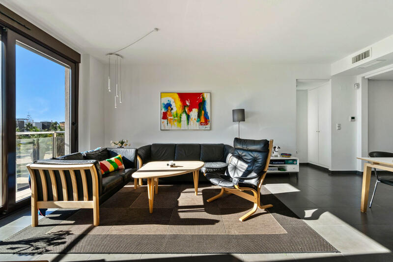 3 bedroom Apartment for sale