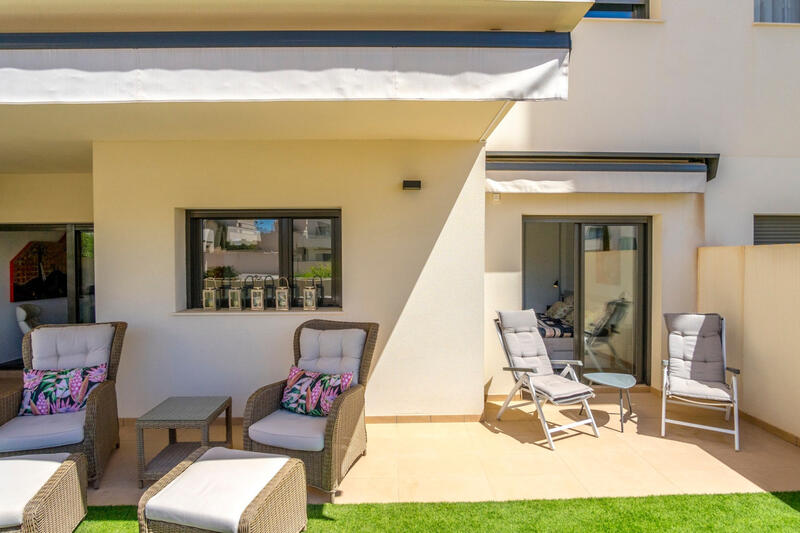 2 bedroom Apartment for sale