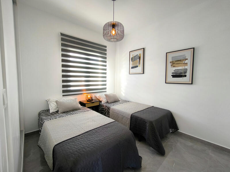 4 Cuarto Villa en venta