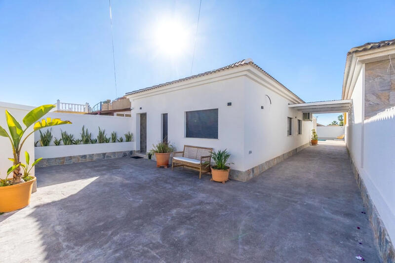 3 sovrum Villa till salu