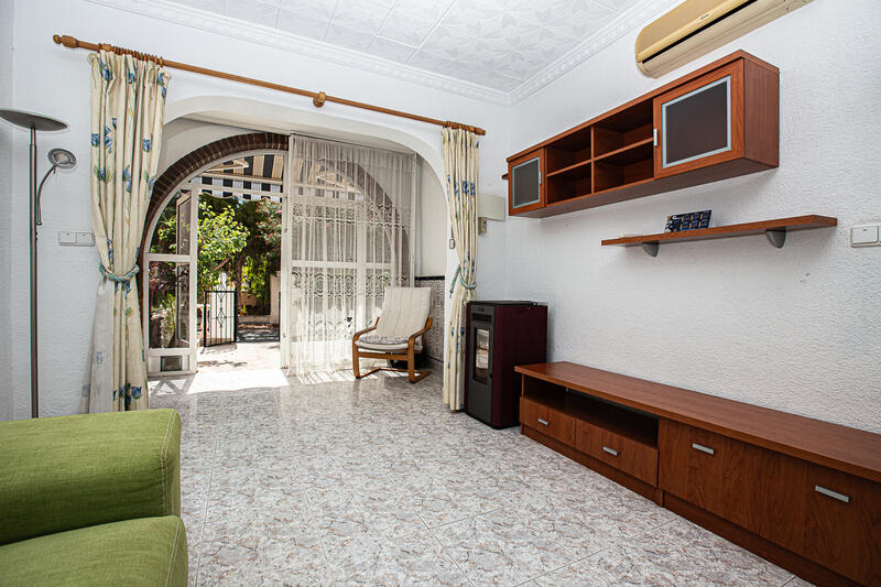 6 Schlafzimmer Stadthaus zu verkaufen