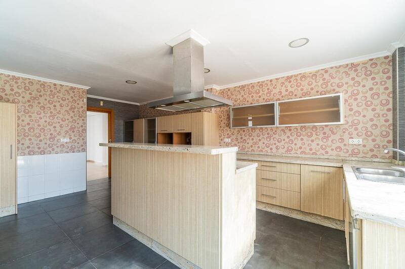 6 sovrum Villa till salu