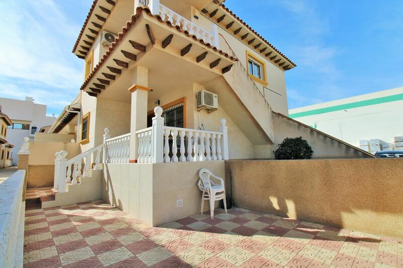 Apartment for sale in La Zenia, Alicante