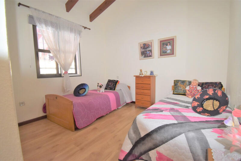 4 sovrum Villa till salu