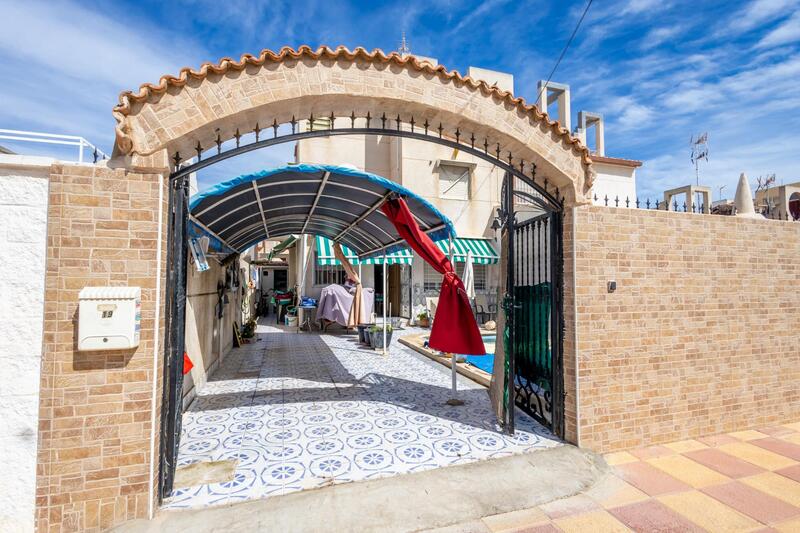 4 Cuarto Adosado en venta