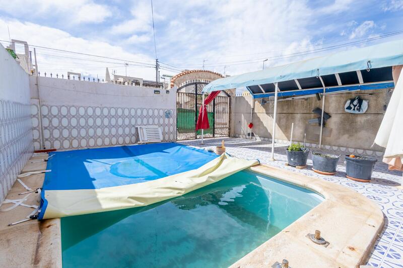 4 Cuarto Adosado en venta